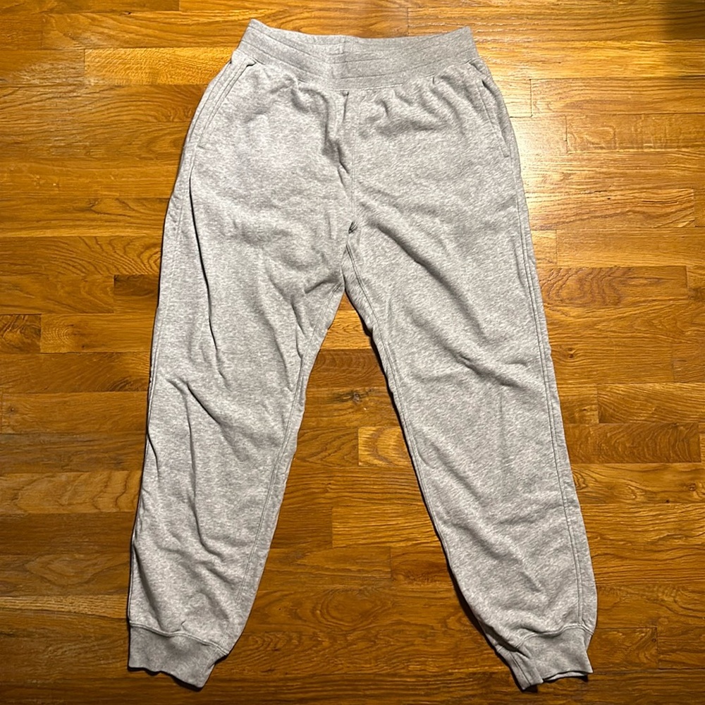 Uniqlo - Women’s Sweatpants / Joggers - Gray - Size Small